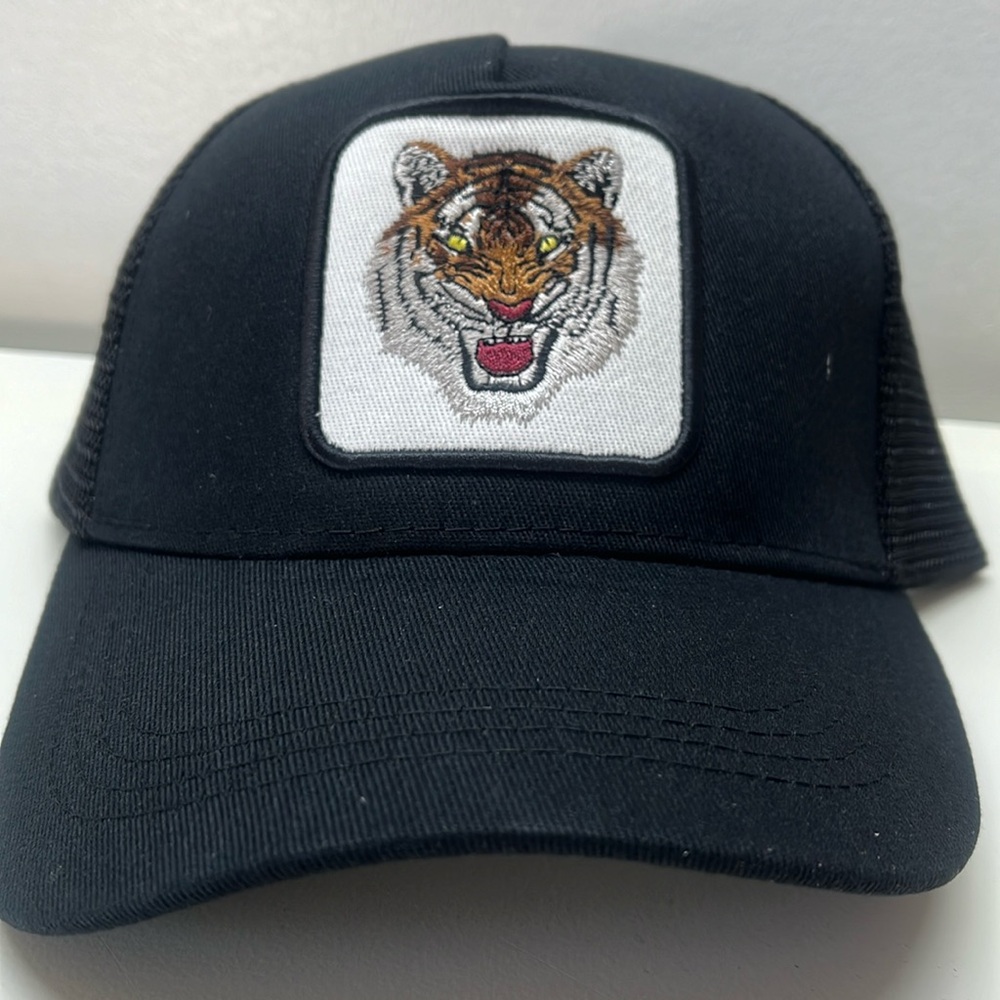 NWOT Black Baseball Cap with Tiger Patch and Adjustable Strap